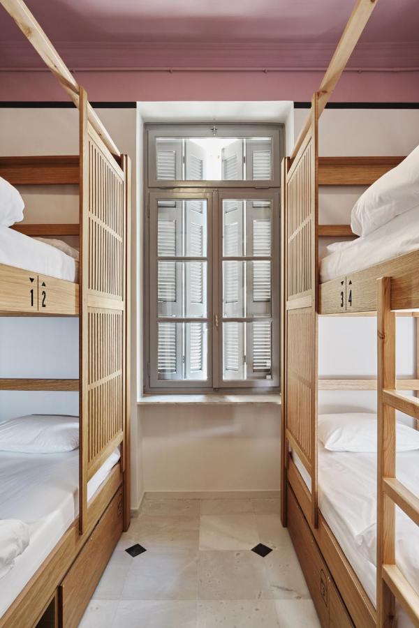 When In Athens Hostel Eksteriør bilde