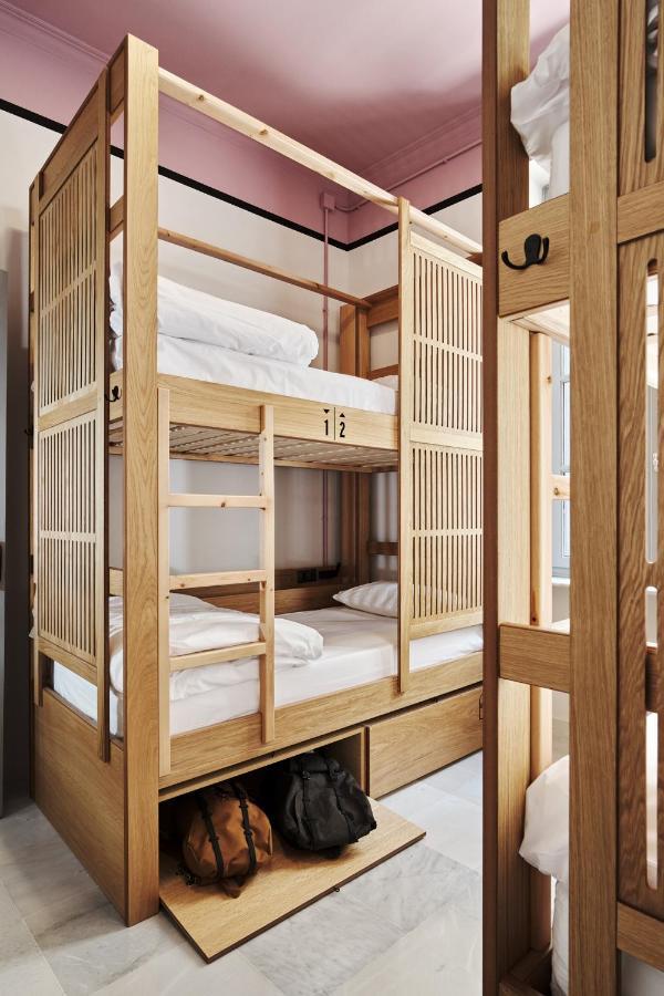 When In Athens Hostel Eksteriør bilde