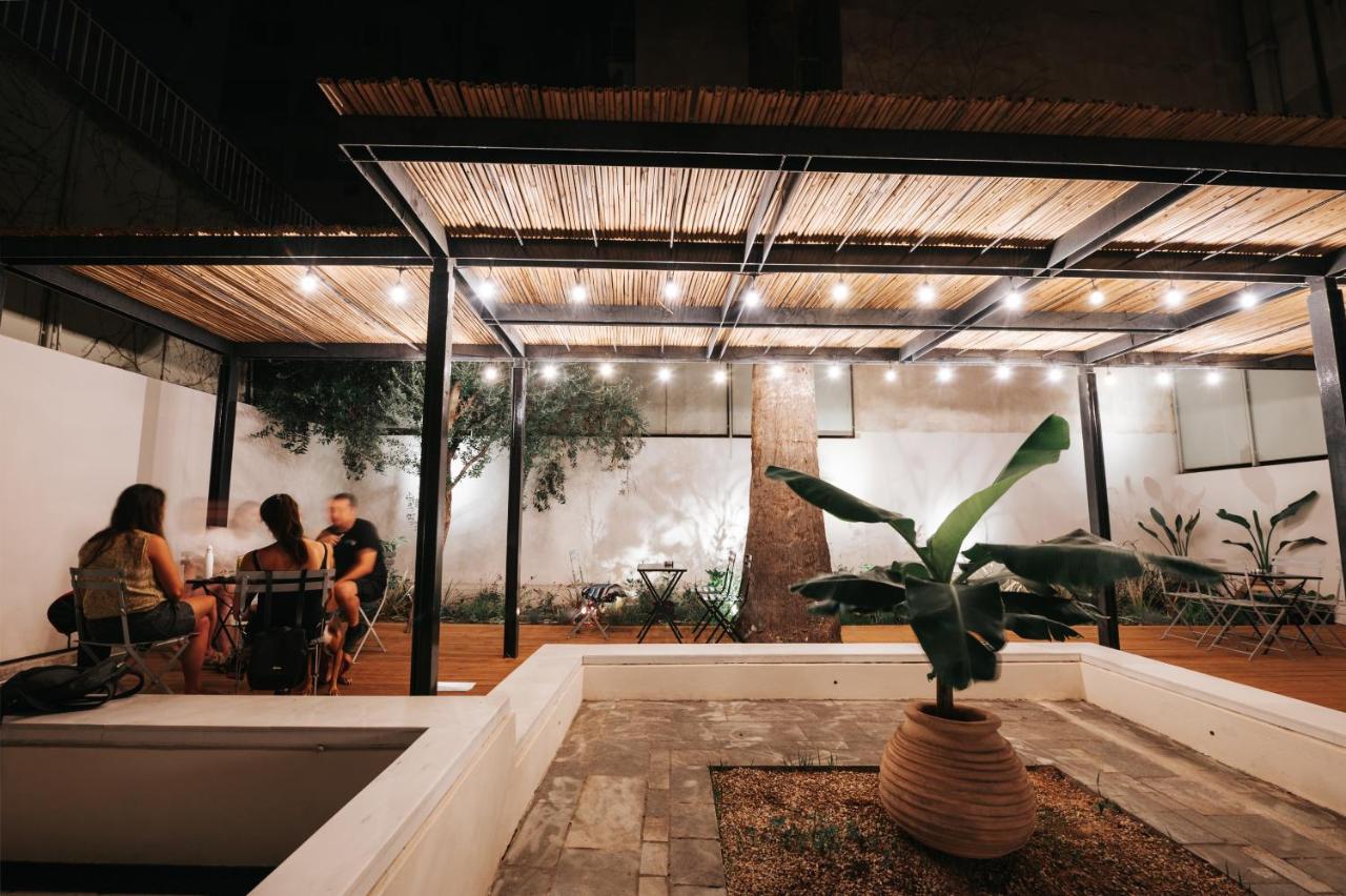 When In Athens Hostel Eksteriør bilde